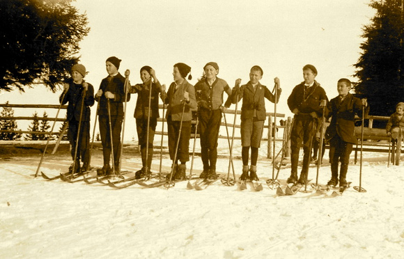 1930 ca. Grub AR Skifahrer 2
